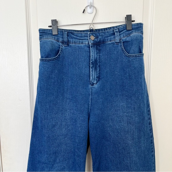 Universal Standard High Waisted Ultra Wide Leg Jeans - Picture 4 of 5